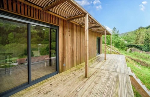 Cornimont Chalet De Ski | Chalet 'Massassi Plaza' avec vue sur les montagnes, Wi-Fi et climatisation