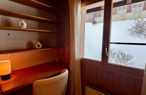 Chateau-d'Oex Chalet De Ski | Luxury 6BR Chalet Bliss with Spectacular Views