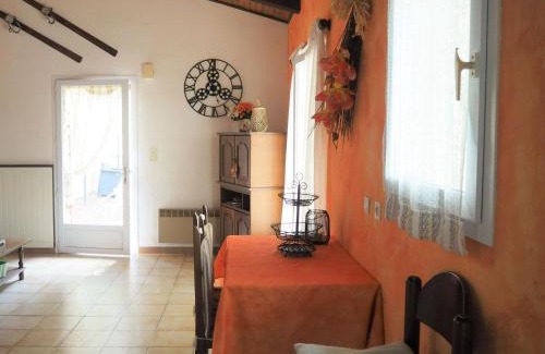 Bedoin Maison | Chalet by Mont Ventoux with Stunning Views