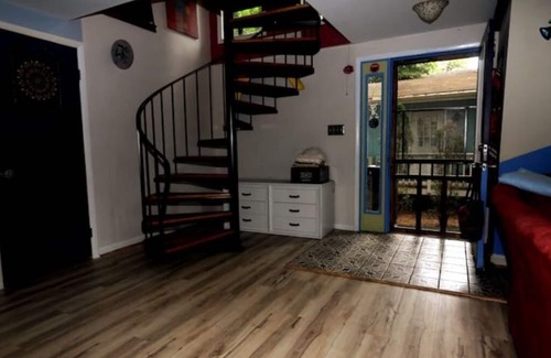 Rehoboth Beach Chalet De Ski | Chalet by the Bay Charming Beach Getaway