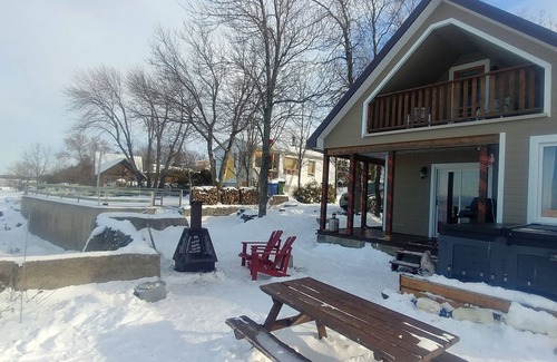 Saint Jean Port Joli Chalet De Ski | Chalet Ô Quai 516, Chalet bord du Fleuve