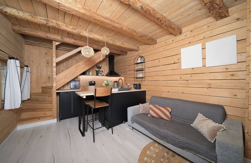 Montauban-de-Luchon Chalet De Ski | Chalet "Cabanelise" avec vue sur la montagne et terrasse privée