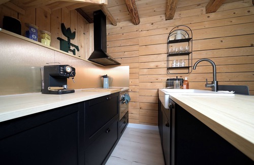 Montauban-de-Luchon Chalet De Ski | Chalet "Cabanelise" avec vue sur la montagne et terrasse privée