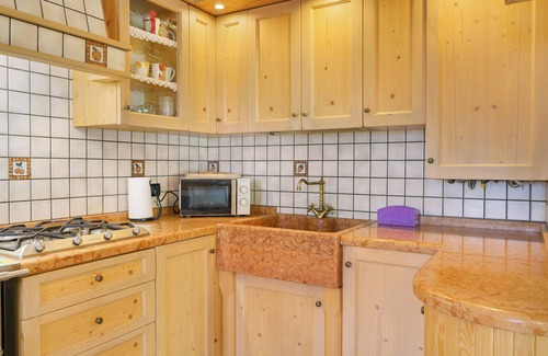 San Lorenzo in Banale Chalet De Ski | Chalet 'Camillo' with Mountain View, Private Pool and Private Garden