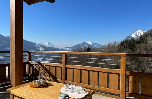 Verchaix Chalet De Ski | Chalet Célestine avec Sauna et Vue sur toute la Vallée