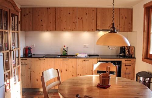 Moleson Chalet De Ski | Chalet Chalet Les 3 Marmottes by Interhome