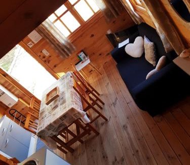 Maisod Chalet De Ski | Chalet chaleureux - Ecureuil