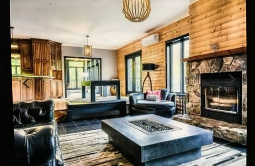 Mont-Tremblant Pedestrian Village Chalet De Ski | Chalet boisés