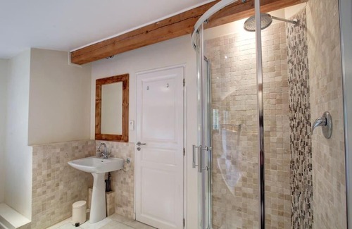 Le Lavancher Chalet De Ski | Chalet Clara
