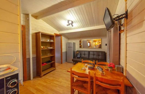 Martres-Tolosane Chalet De Ski | Chalet Classique Tradition 6 - 2 bedrooms 6 to 8 people - 6 people included in the price