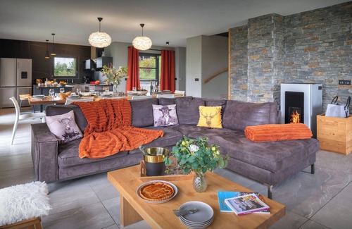 Doucy-Combelouviere Chalet De Ski | Chalet Confidentiel - séjour aux pistes de Valmorel 12p - OVO Network