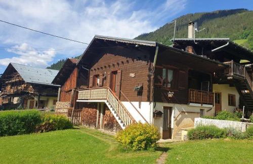 Areches Maison | Chalet cosy pour 2-3 pers. avec jardin au cœur du village, à 5 min du ski et proche des commerces - FR-1-342-274