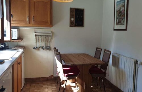 Areches Maison | Chalet cosy pour 2-3 pers. avec jardin au cœur du village, à 5 min du ski et proche des commerces - FR-1-342-274