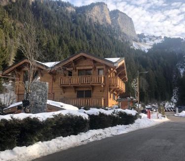 Les Prodains Chalet De Ski | Chalet Croq'Neige