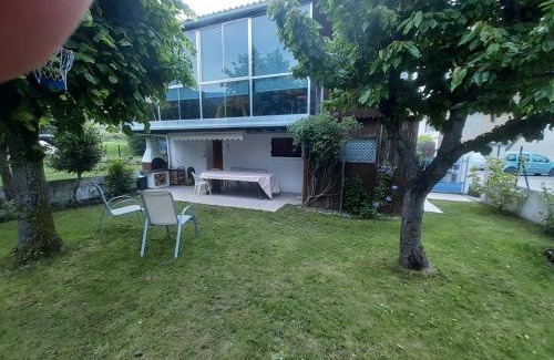 Saint-Maurice-en-Trieves Chalet De Ski | Chalet dans village