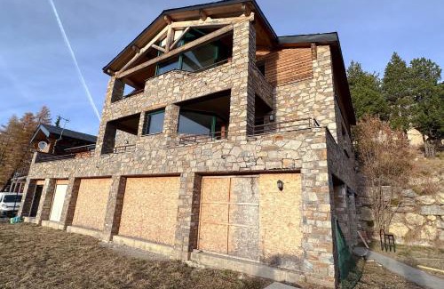 Eyne 2600 Chalet De Ski | CHALET DE LA COULEE - Chalet de grand standing avec spa offrant une vue sur la vallée
