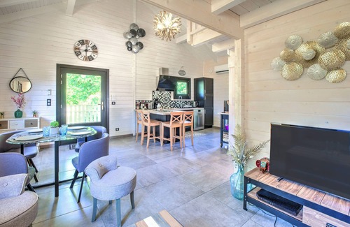Coursac Chalet De Ski | " Chalet De Léonie Et Julie" – Évasion Nature avec Piscine Privée, Spa & Confort