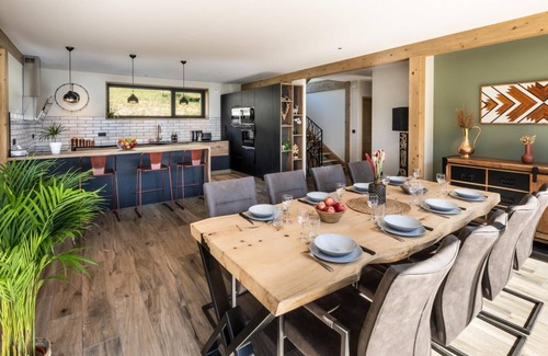 Aime Maison | CHALET DES EPICURIENS