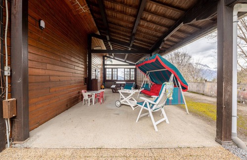 Faverges-Seythenex Chalet De Ski | Chalet des Ormes - Maison pour 12, vue montage
