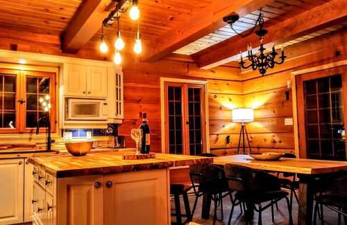 Saint-Faustin-Lac-Carre Chalet De Ski | Chalet des sources