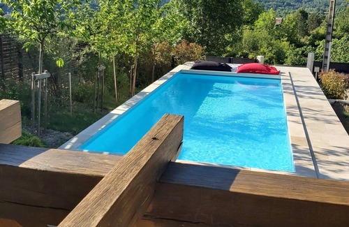 Quillan Chalet De Ski | Chalet des trois Quilles Piscine et Spa