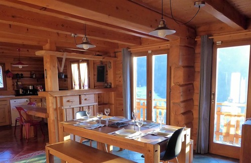Queige Chalet De Ski | Chalet Dobeliou, Savoie Mont Blanc - Alpes du Nord, le Beaufortain commence ici!