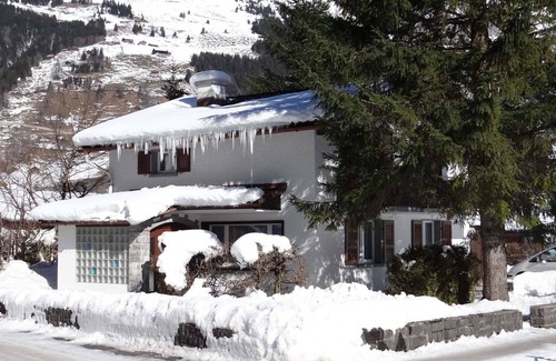 Engelberg Appartement | Chalet Eien by Interhome