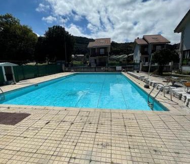 Argonos Maison | Chalet en urbanización con piscina