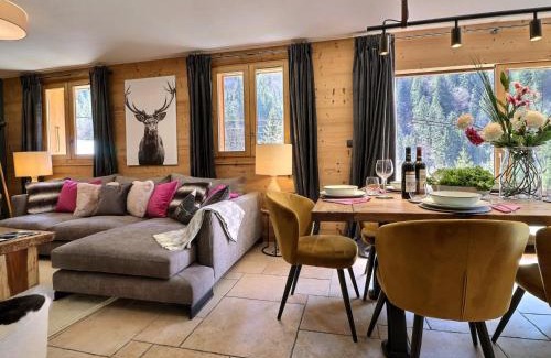 Morzine Chalet De Ski | Chalet Eveleen - Cocon cosy à Morzine, proche activités de montagne et télécabine de Nyon - FR-1-627-23