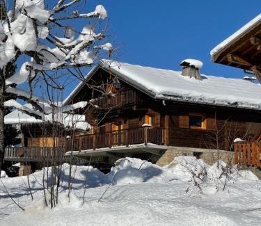 Cohennoz Chalet De Ski | CHALET FAMILIAL AU PIED DES PISTES ET COMMERCES