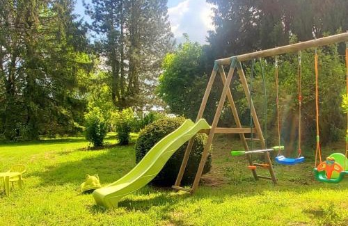 Floyon Maison | Chalet familial avec terrasse et étang sécurisé, au cœur du parc naturel de l'Avesnois - FR-1-510-198