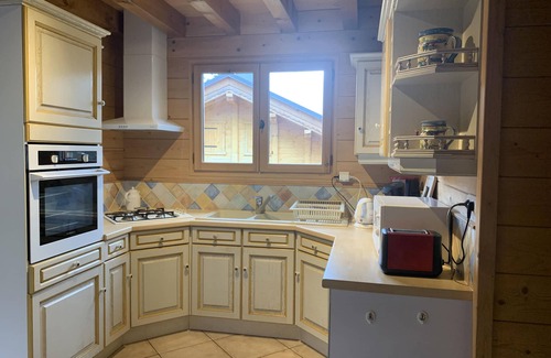 Le Praz de Lys Chalet De Ski | Chalet Familiale 4 Chambres