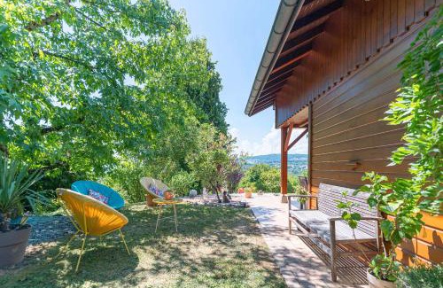 Saint-Martin-Bellevue Maison | Chalet Fleuri