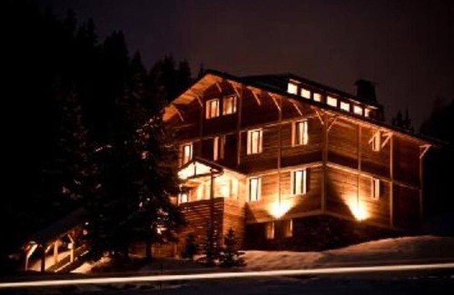 La Roche Chalet De Ski | Chalet 12 pers, sauna, jacuzzi, animaux admis, parking