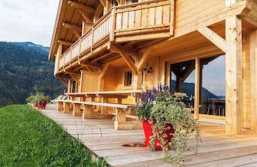 Beaufort Chalet De Ski | Chalet Frison Option Julie 12 peronnes, Chalet Frison