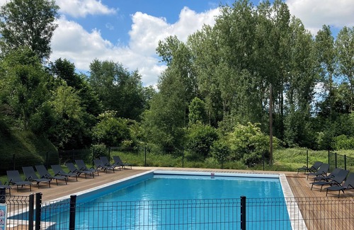 Auquainville Chalet De Ski | Chalet-gîte 8 pers.Normandie Piscine Chauffée de Mi-Mai à Septembre
