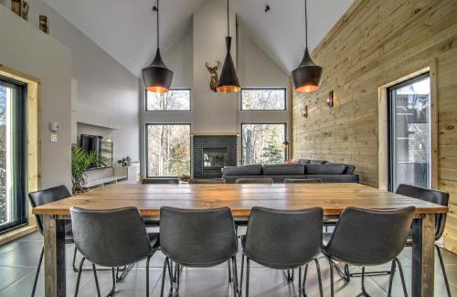 Les Pays-d'en-Haut Regional County Municipality Chalet De Ski | Chalet Haut-Bois - Hiking, Skiing and Spa