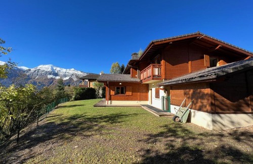 Les Carroz-d'Araches Chalet De Ski | Chalet Haut Standing à proximité du centre (CH228)
