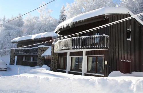 Montferrier Hôtel | Chalet Hotel Les Marmottes 2 étoiles NN