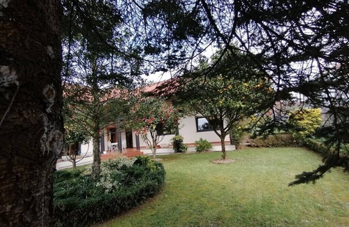 Llanes Chalet De Ski | Chalet Ideal Llanes- Centro, con Jardín, Garaje Para 4 Vehículos