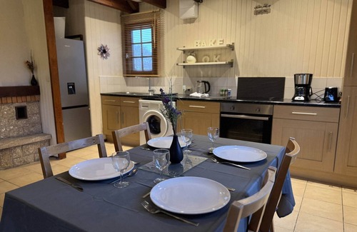 Aubigne-Racan Chalet De Ski | Chalet in Aubigné-Racan with Pool & Garden