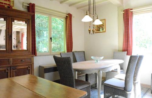 Gembes Chalet De Ski | Chalet in Bièvre for 9 Person