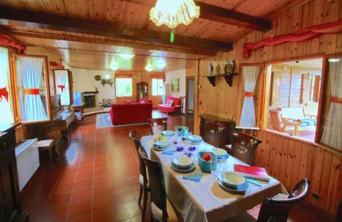 Citta di Castello Chalet De Ski | Chalet in Umbria with Private Pool