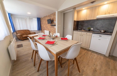 Veules-les-Roses Maison | Chalet in Veules-les-Roses near Sea