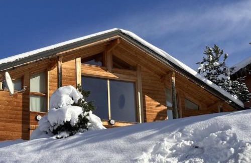 Les Carroz-d'Araches Chalet De Ski | Chalet indépendant 8 pers, déco moderne, proche centre et remontées, terrasse sud-ouest - FR-1-572-32