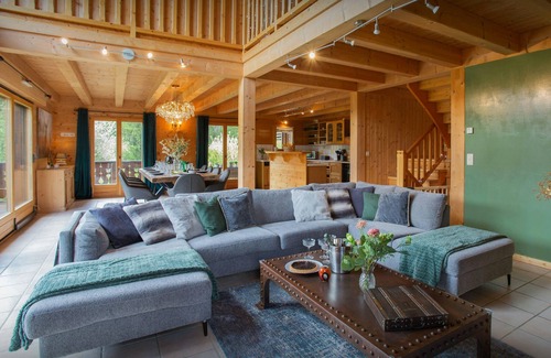 La Cote-d'Arbroz Chalet De Ski | Chalet Isla de Lux - séjour alpin en famille 12p avec spa - OVO Network