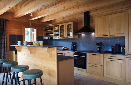 La Cote-d'Arbroz Chalet De Ski | Chalet Isla de Lux - séjour alpin en famille 12p avec spa - OVO Network
