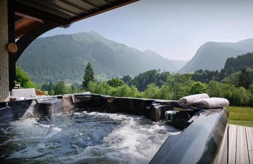 La Cote-d'Arbroz Chalet De Ski | Chalet Isla de Lux - OVO Network