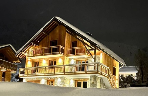 Saint-Sorlin-d'Arves Chalet De Ski | Chalet Jogidi