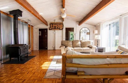 Cedars Chalet De Ski | Chalet Juma in Monteregie - Quebec - Canada